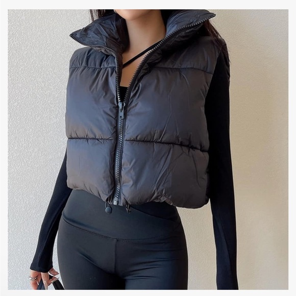 KEOMUD Women's Winter Crop Vest Lightweight Sleeveless Outerwear Puffer Vest - Picture 7 of 8